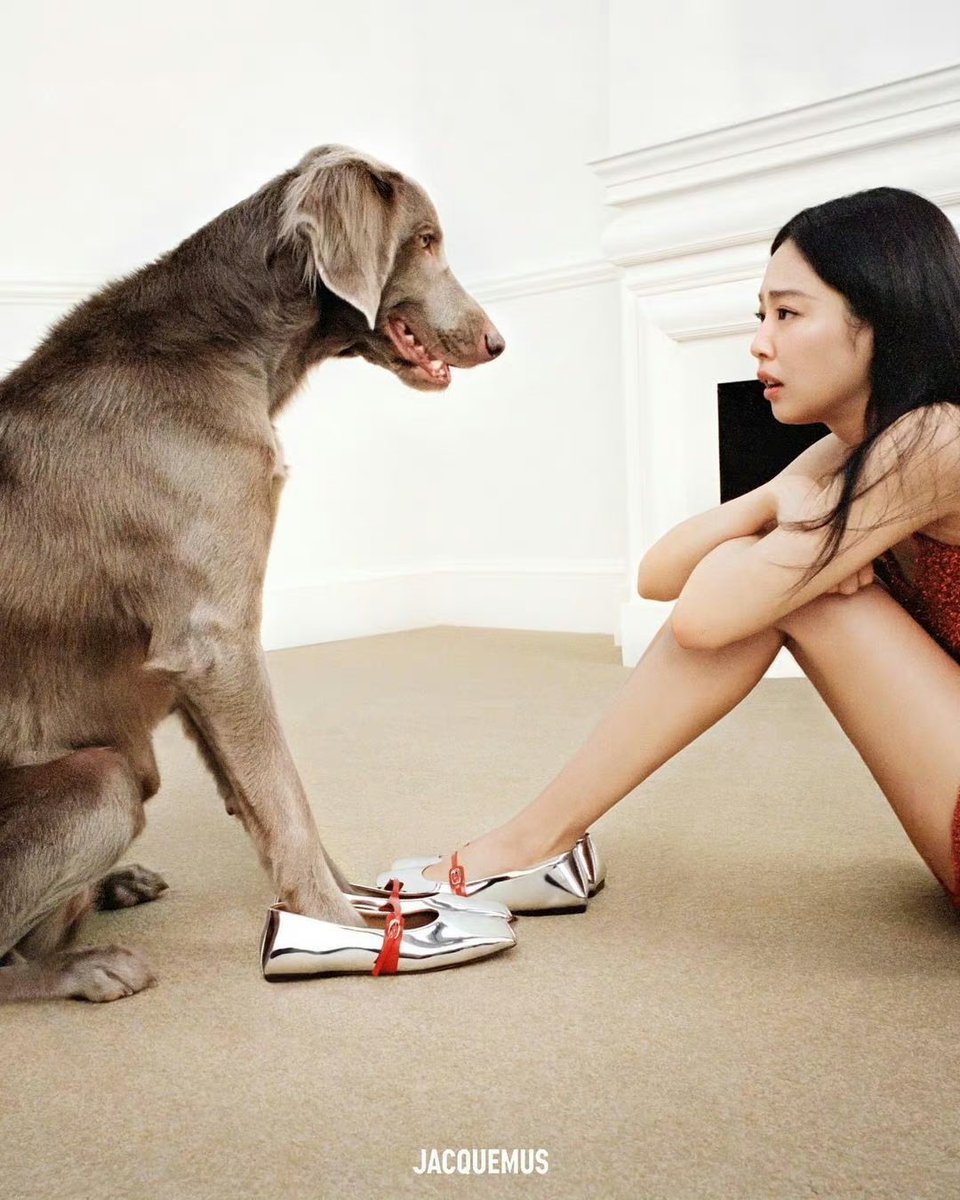 PPPPOT1's tweet photo. 🐕So cute ！
#JENNIE #Jacquemus
#jenniefanart https://t.co/EXKKcot0lx