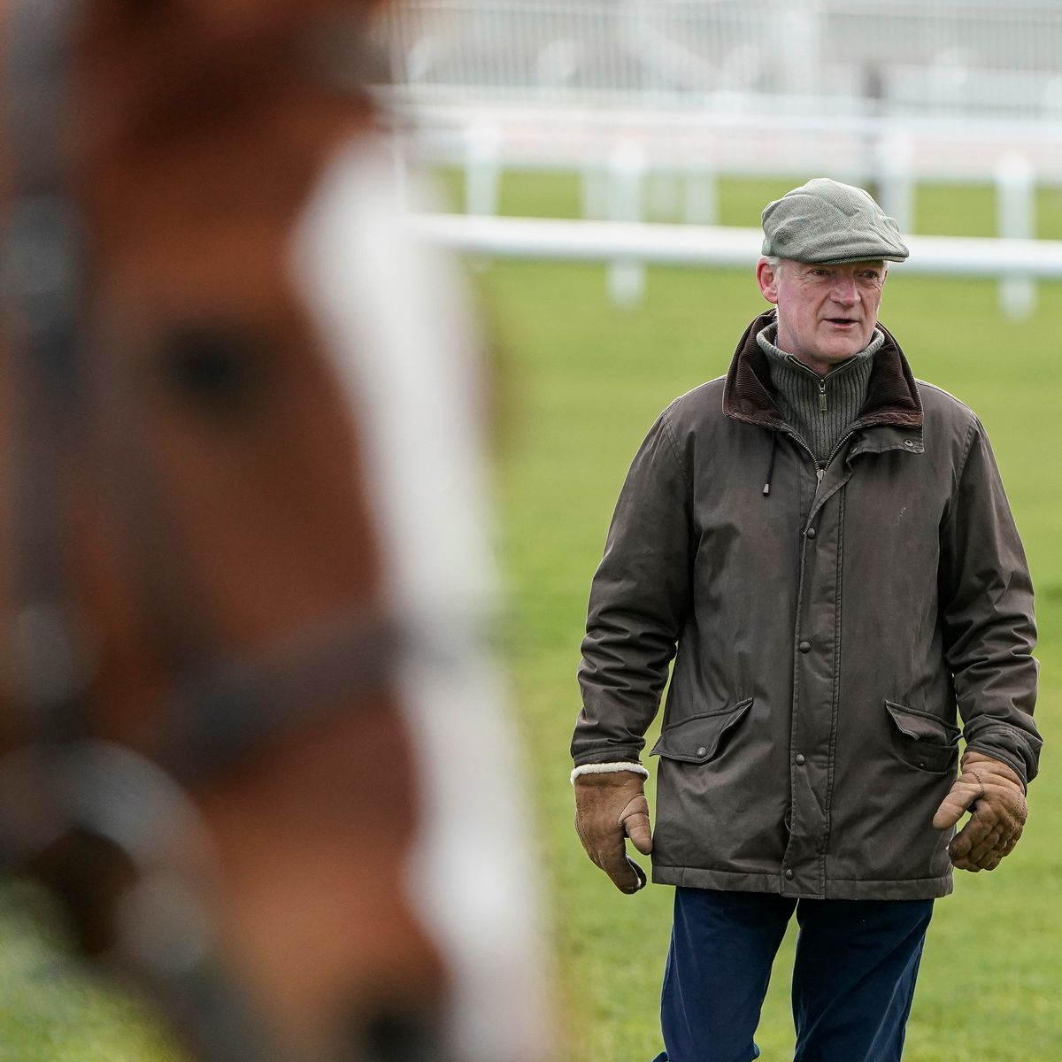 💷 If BLOOD DESTINY &amp; IRIS EMERY Both Win at NAAS for Willie Mullins today: 🇮🇪

🎁 I'll give £100 CASH to One of YOU Lucky People at 10pm tonight!! 💷

To Enter: 👇

1⃣ RT this Tweet
2⃣ Follow <a href="/racingblogger/">Stephen R Power</a>

📸 instagram.com/racingblogger

#win #naas #comp #free #tip 🏇