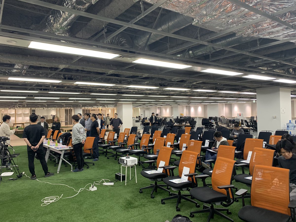 bows_okamura's tweet photo. 会場到着!
#CSカレッジ #SuccessHub https://t.co/VlsKeXsC4B
