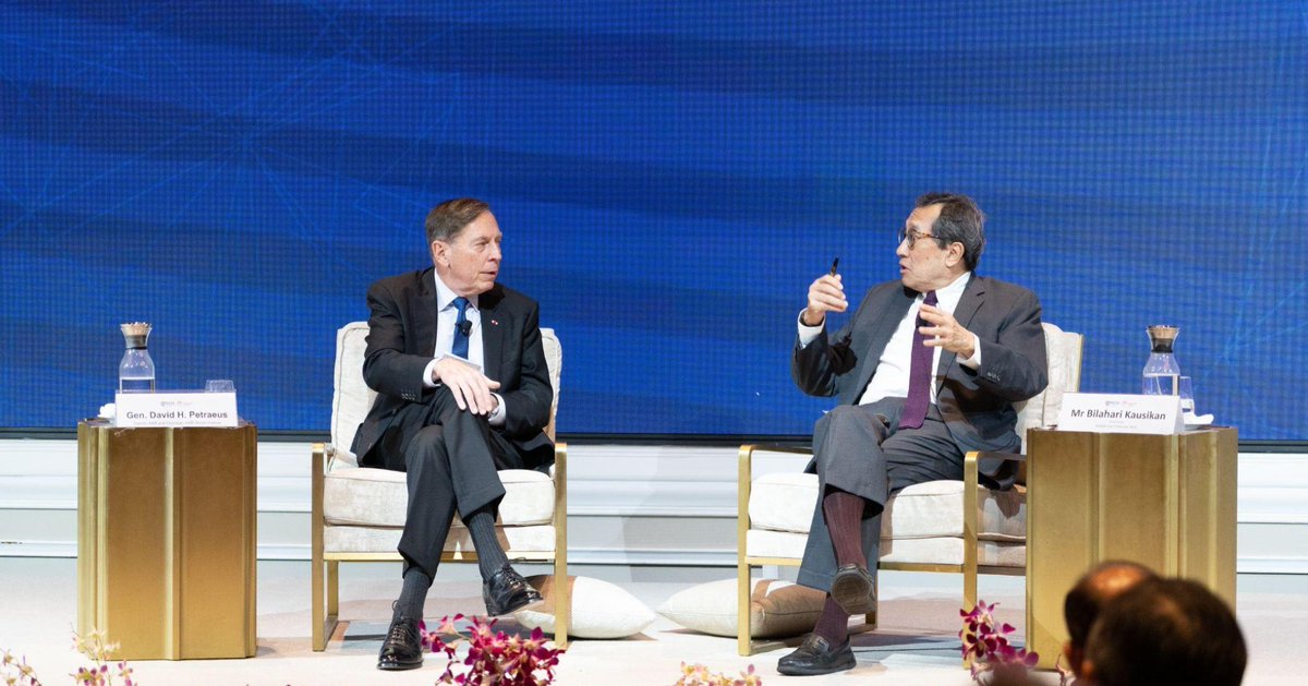 MothershipSG's tweet photo. Nobody wants to see Israel reoccupy Gaza, including the Israelis: Ex-CIA Director David Petraeus https://t.co/Qp40yKVjVc https://t.co/bCYxL81hAt