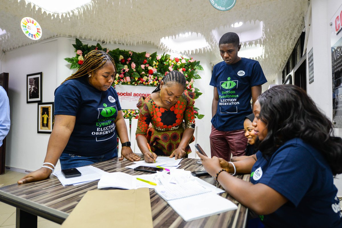 DEANinitiative's tweet photo. Our primary goal was to spark interest among young people in the electoral process. Together, we played a crucial role in promoting transparency and civic engagement during this pivotal election. (4/4)
#EEW2023 #NigeriaDecides
#ReflectivePost
#ThankYou2023 https://t.co/4EvXU6UmUt