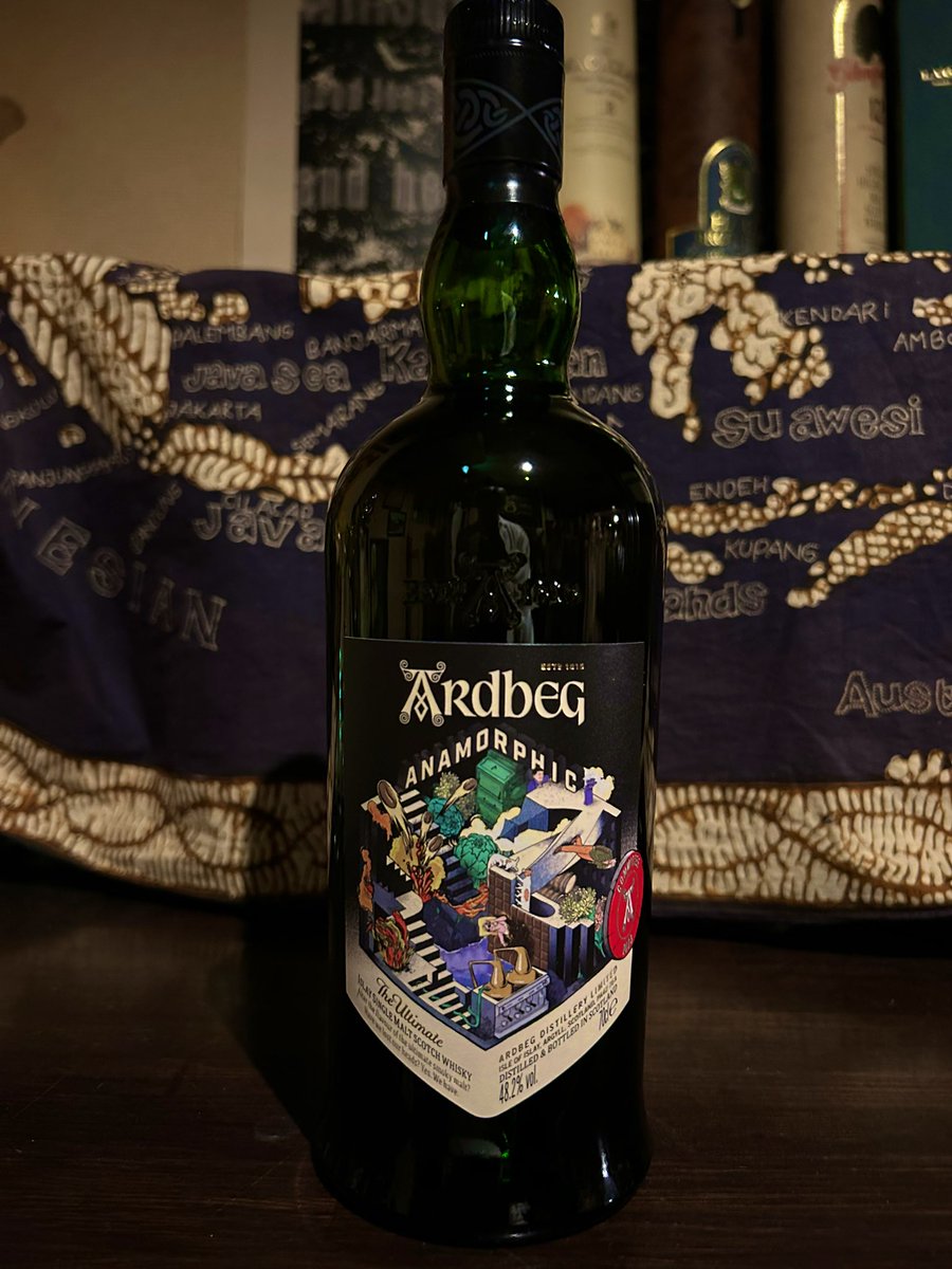 glenkeith1970's tweet image. 江古田KEITH、本日12月14日(木)もオープンしました。

アードベッグの限定品『アードベッグ　アナモルフィック』が入荷しています。

#Ardbeg
#Anamorphic