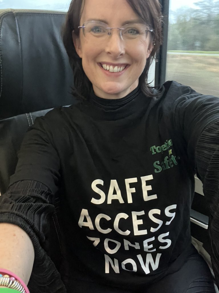 Heading up to Dublin once more to cheer the #SafeAccessZones Bill through the next stage in the Seanad - one step closer to the ‘safe’ part of the #Freesafelegallocal that we voted for in 2018

#AbortionIsHealthcare @DonnellyStephen @ICCLtweet @IrishFPA @YvieNi @together_safety