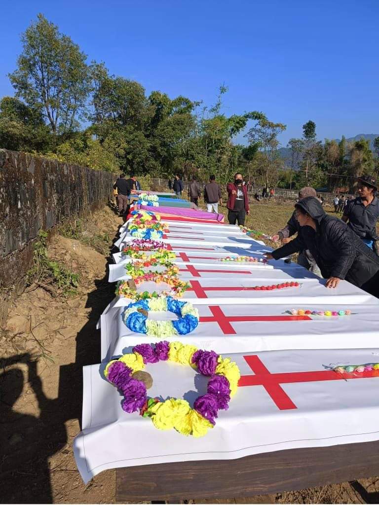 LyNaoneo's tweet photo. Welcome home Dear Martyrs 
You shaken the world with your honour arrival to our Ancestral Land  
#Welcomehome
#Welcomehomedearmartyrs 
#KukiStillStand https://t.co/Iuj44jVaij