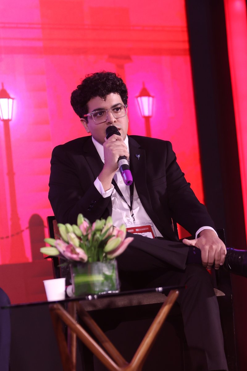AmcStride's tweet photo. 🌟At @YourStory's #TechSparks Delhi, @Rajit_U joined an insightful 'Equity Talks 101' panel. Discussions on D2C strategies, equity, and VC insights enriched the event. Thanks to copanelists Shreyans @firesideventure, Zoeb @SauceVc &amp; moderator @sowmyaram_ @YourStoryCo #D2CFounders https://t.co/ussv1ePMft
