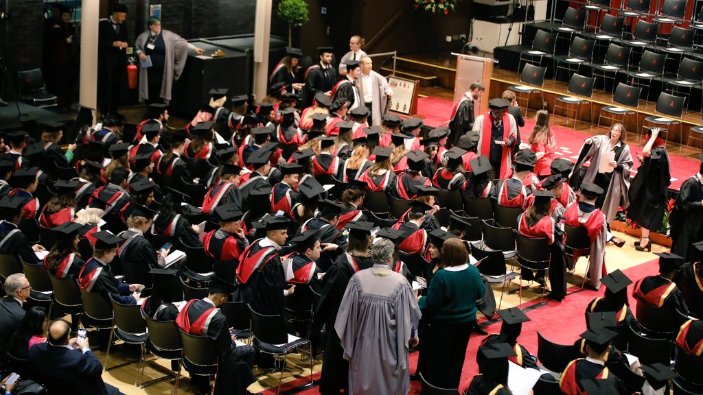 LancasterUni's tweet photo. A warm welcome to all those attending day two of our winter graduation ceremonies! 🎓🌹 #Gradcaster https://t.co/rfTWXqFf9l