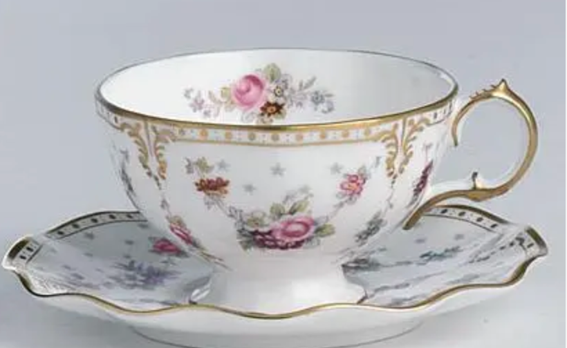 Noticed in the Crown S6 the Queen uses the same tea cup used in P &amp; P (1995 version).. also Sanditon (Tearooms S2 and S3).  #Sanditon