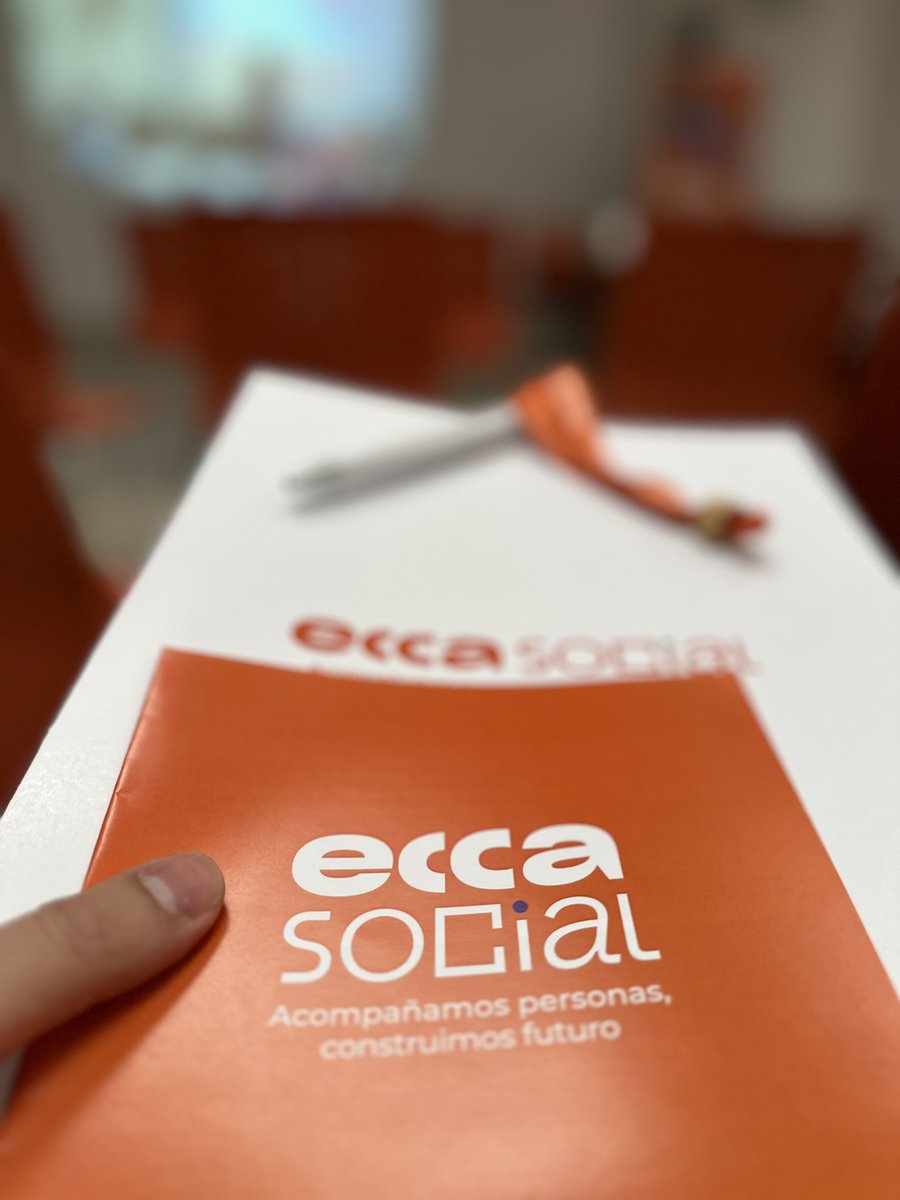 sbueno_ecca's tweet photo. El 12 de diciembre presentamos FUNDACION ECCA SOCIAL en todas las CCAA donde tenemos presencia, realizamos actos paralelos de lanzamiento de #EccaSocial la nueva fundación creada por un acuerdo de la Compañia de Jesus y #ECCA “Acompañamos personas, construimos futuro” https://t.co/UEy8gJGt9T