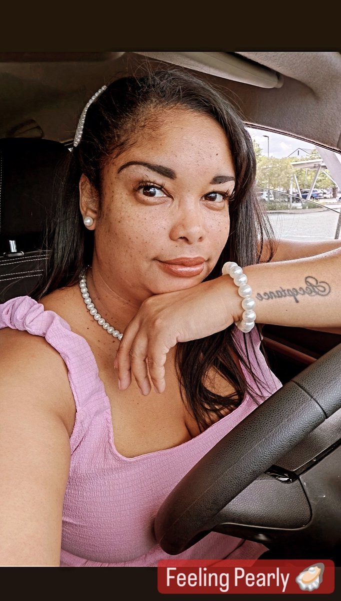 ThatLani's tweet photo. Apparently my name is Niggie Pearl today 🤭 #thursday #happythursday #thursdaythings https://t.co/QPaaxcgjrL