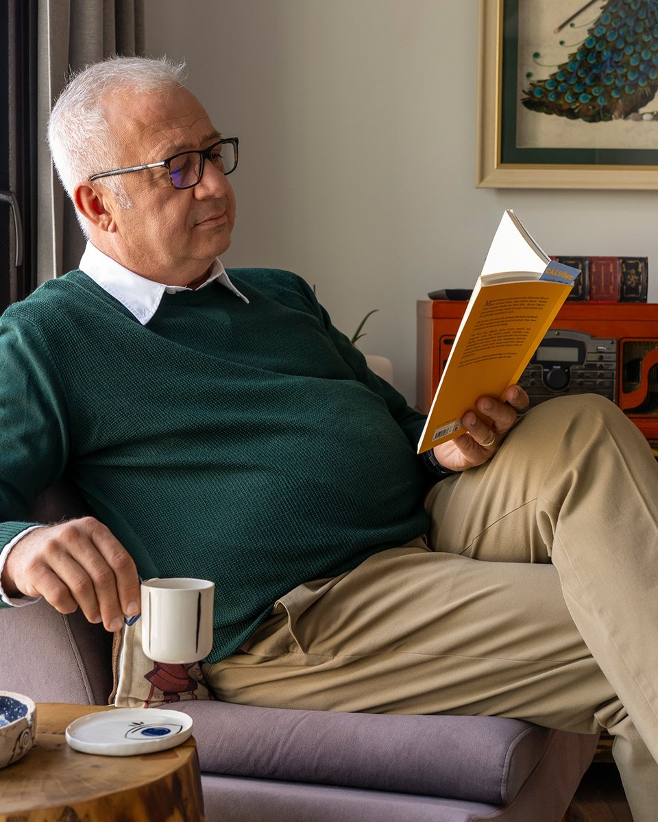 Okumak; bir şiiri, bir öyküyü derinden…
Düşünmek üzerine yaşamın…

İşte Bodrum’un ve Bodrumlunun hak ettiği bu. 
Her geçen gün daha iyisini yapabilmek için birlikte okumalıyız dünü, birlikte yaşamalıyız bugünü.
Ve birlikte yazmalıyız yarını..

#ÖzenleGüvenleLiyakatle