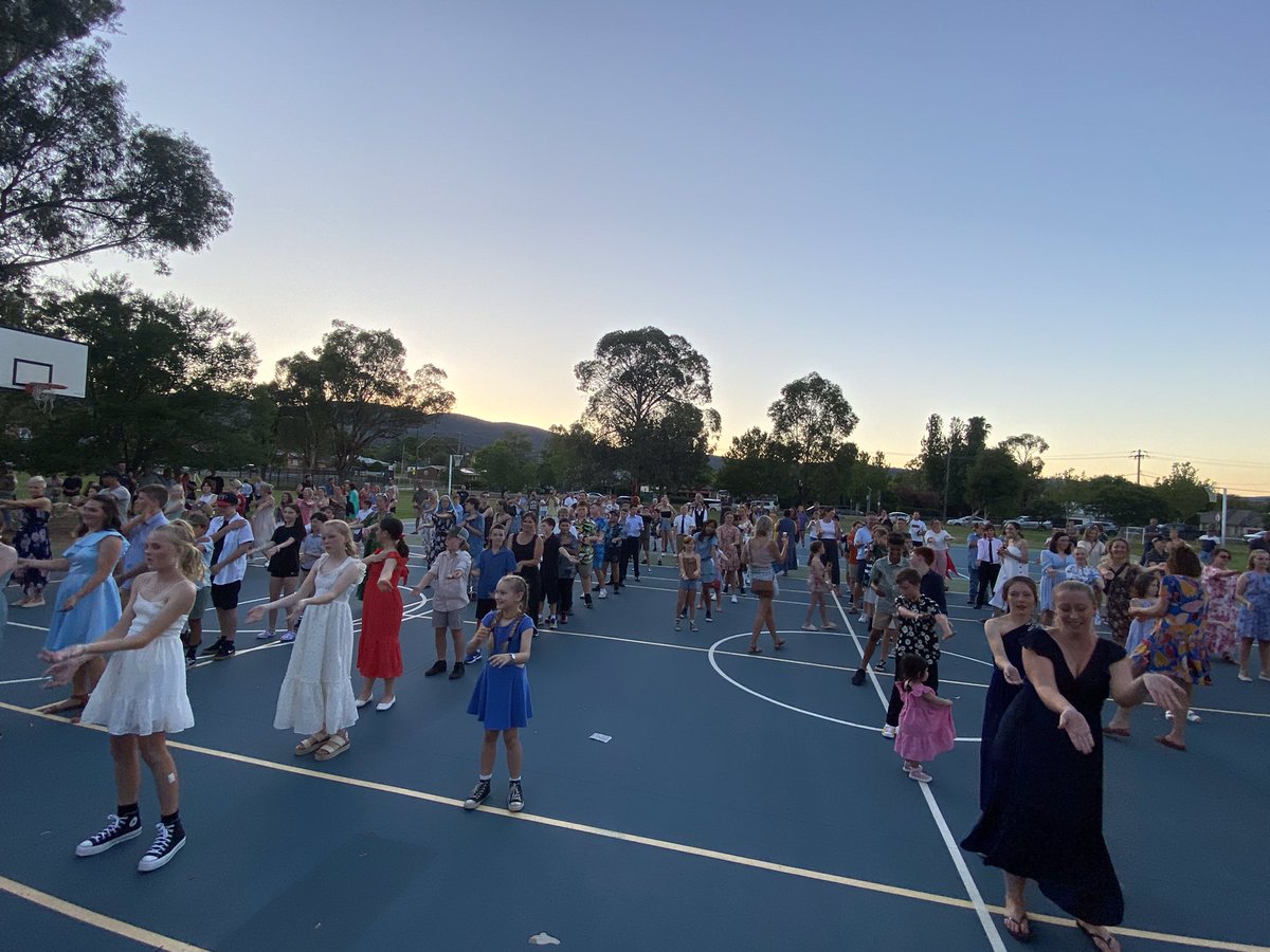When you get your parents, siblings and other family members involved in the Year 6 Graduation “Macarena”. #mudgee