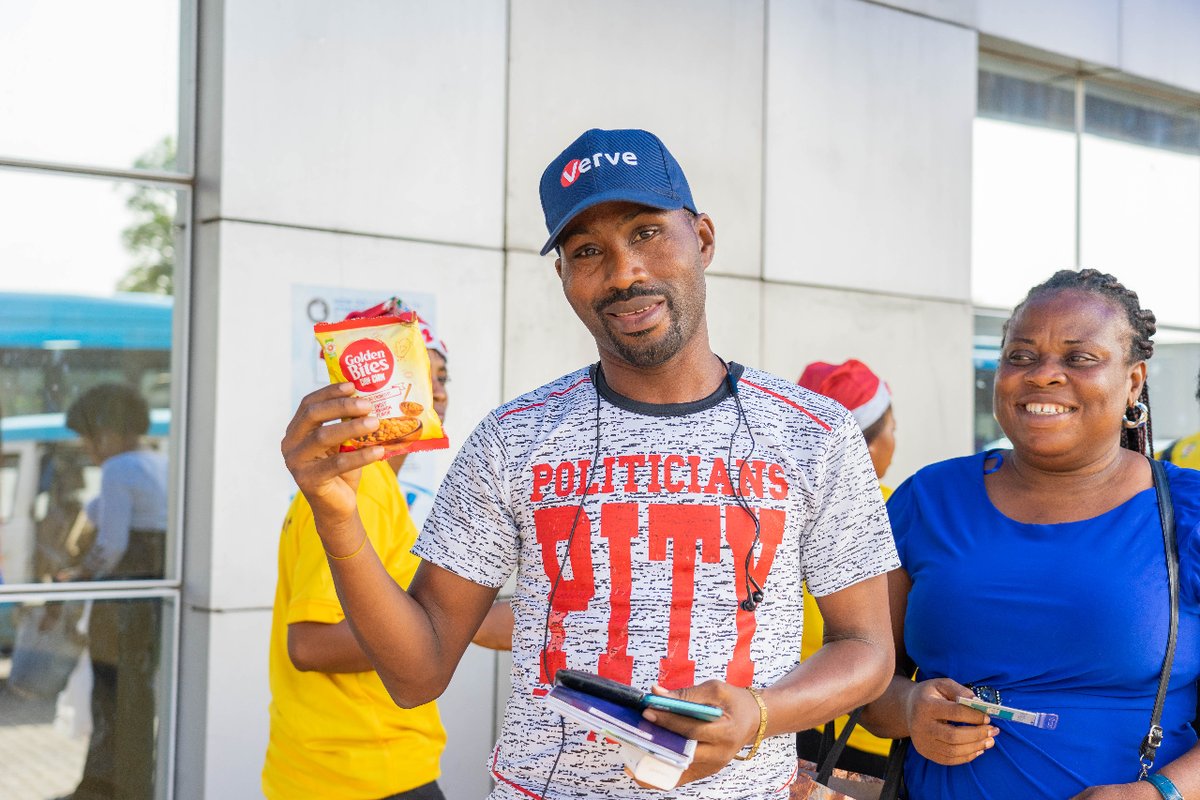 GPennyFoods's tweet photo. Day 2 brought festive vibes to our 12 Days of Free Christmas Meals!

 We're spreading extra holiday cheer just for you!

 Let us know where we should pop up next!
#GP12DaysofChristmas #GoldenPennyFoods https://t.co/Y8swL9i5Rx
