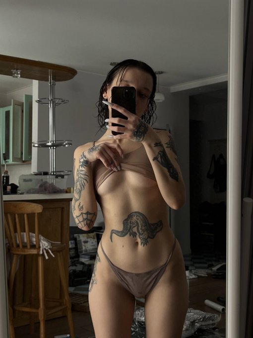 Меня тут давно нет, я просто живу в телеге &hellip;.. и вы туда приходите , буду вам очень рада 🫦  https://t<a href="/tag/%D0%BD%D1%8E%D0%B4%D1%81%D0%BE%D1%87%D0%B5%D1%82%D0%B2%D0%B5%D1%80%D0%B3"class="tags"><span>#нюдсочетверг</span></a>