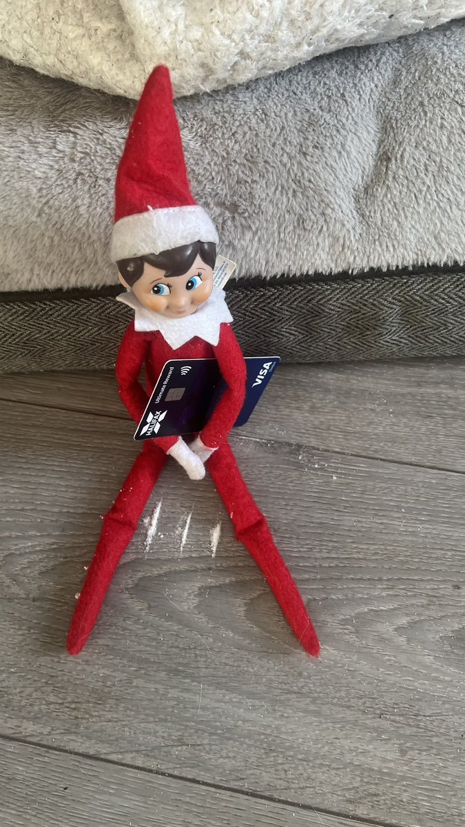 Naughty elf

disclaimer: it’s plain flour 🤣