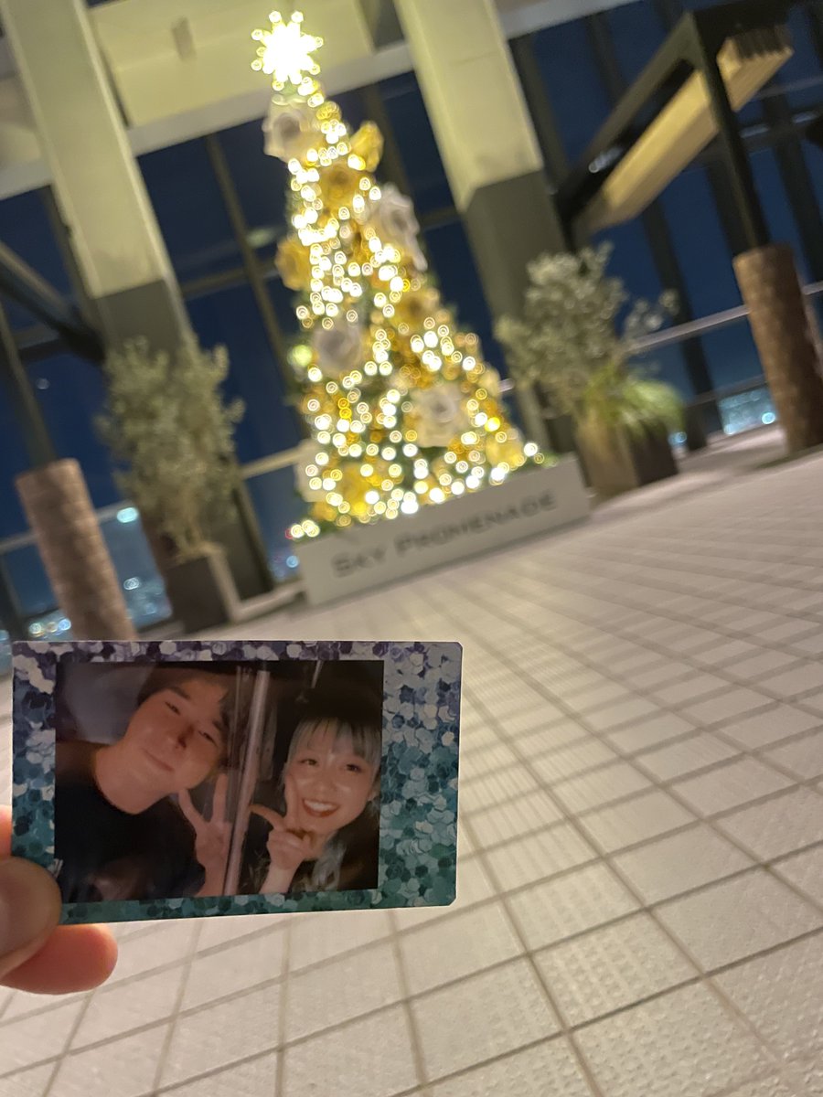 katopanda0655's tweet photo. クリスマスバージョン🎅
どこから始めようか迷ったけど、
まずはここから!!
待ち合わせまで時間あったから合間にパシャリ📸
不定期に載せていくよ!
#益永みどり
#どりー
#MDREAM https://t.co/uNIQMviYqp