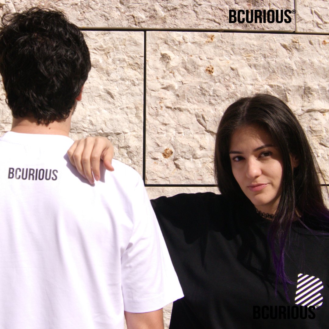 Happy New Year, Curious Minds! 🎉🥂
Thank you for an incredible 2023. We're geared up for a 2024 filled with fresh ideas for unique products, successes, adventures, new collaborations, and achievements. 💫✨
Join us on this journey of conscious fashion!
 #bcurious #curious