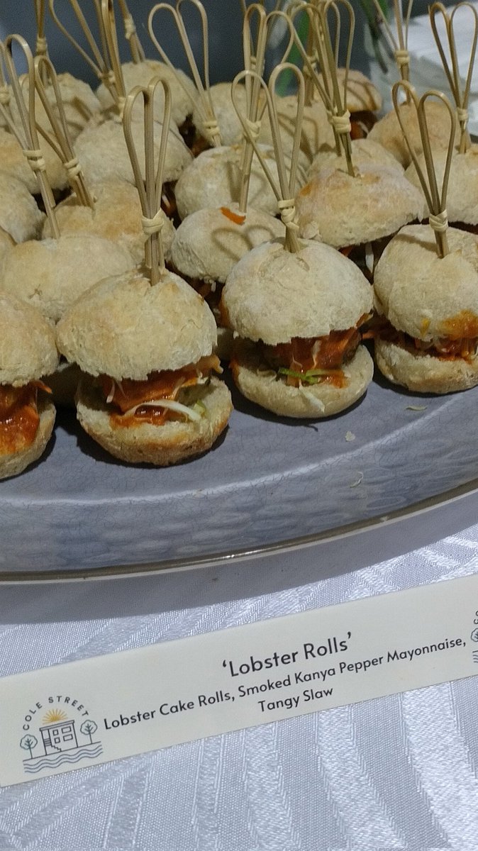 ColeStreetSL's tweet image. Event catering, bespoke canapés example:
'Lobster Rolls'
Lobster Cake, Smoked Kanya Pepper Mayonnaise, Tangy Slaw.

🇸🇱All homemade, All Freetown flavours

Book your event with Cole Street Guesthouse 

#eventcatering
#homemade
#westafricanfood
#SaloneX 
#salonetwitter