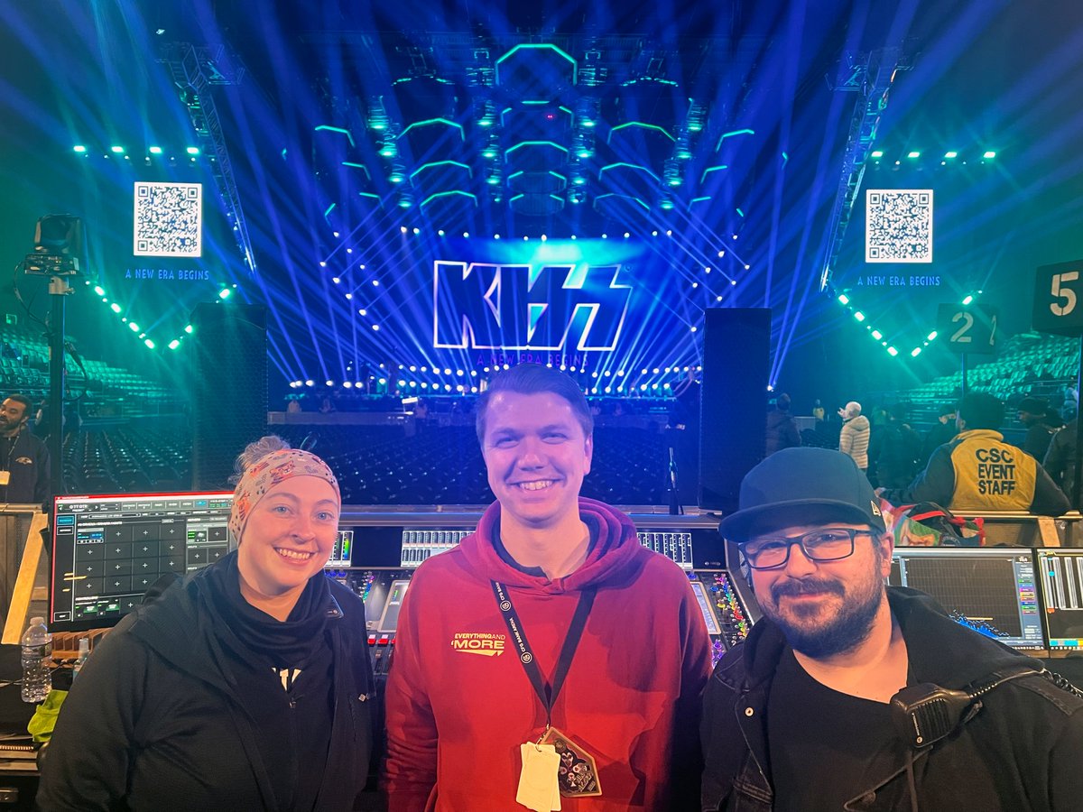 NESCom's tweet photo. Before their final shows at Madison Square Garden, Kiss played Baltimore bringing together 3 alum for one night. Katie Hughes ('13) & Scott Megrath ('13) were on the tour as part of their work with Clair Global. Alex Knowles('15) is Event Manager for CFG Bank Arena.
#thisisNESCom https://t.co/8vnFJwYx0T
