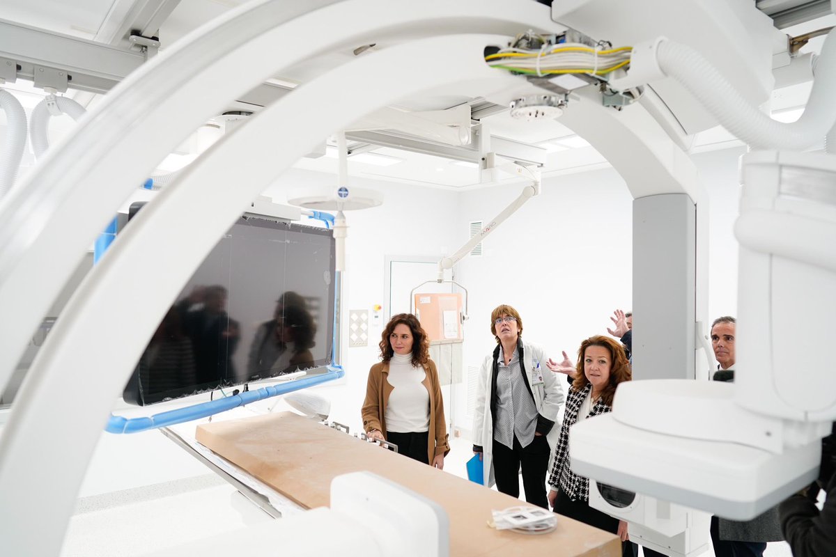 IdiazAyuso's tweet photo. El nuevo Hospital 12 de Octubre es realmente espectacular. 

Los pacientes y profesionales serán respaldados con la mejor tecnología del momento y en espacios abiertos y cálidos. 

Es la sanidad del futuro, la de Madrid. https://t.co/TQN57lCo5l