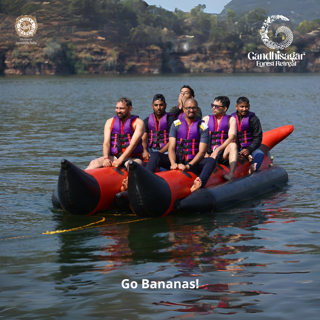 Banana Boat #adventures at #GandhisagarForestRetreat - the ‘Adventure Capital’ of MP! Ready for a thrilling ride?

#GandhisagarForestRetreat #AdventureCapitalofMP
--
#GandhisagarFloatingFestival #boatride #BoatRideAdventures #boatrider #adventureactivities #madhyapradeshtourism