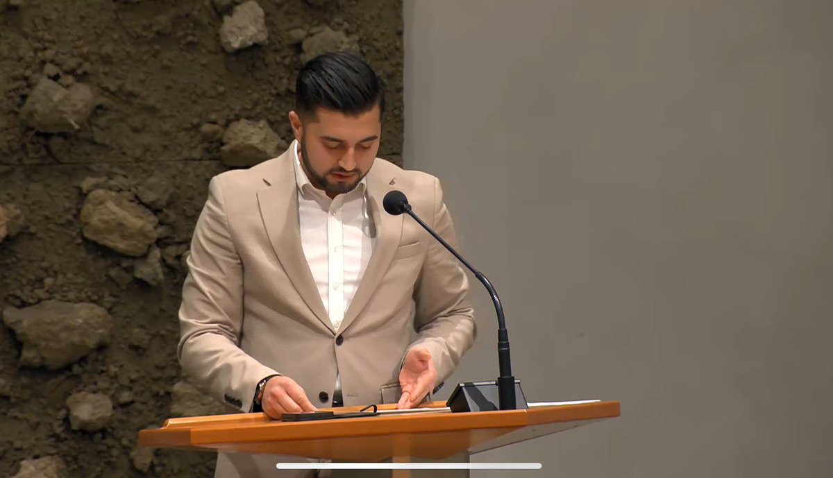 Stephan van Baarle tweet media