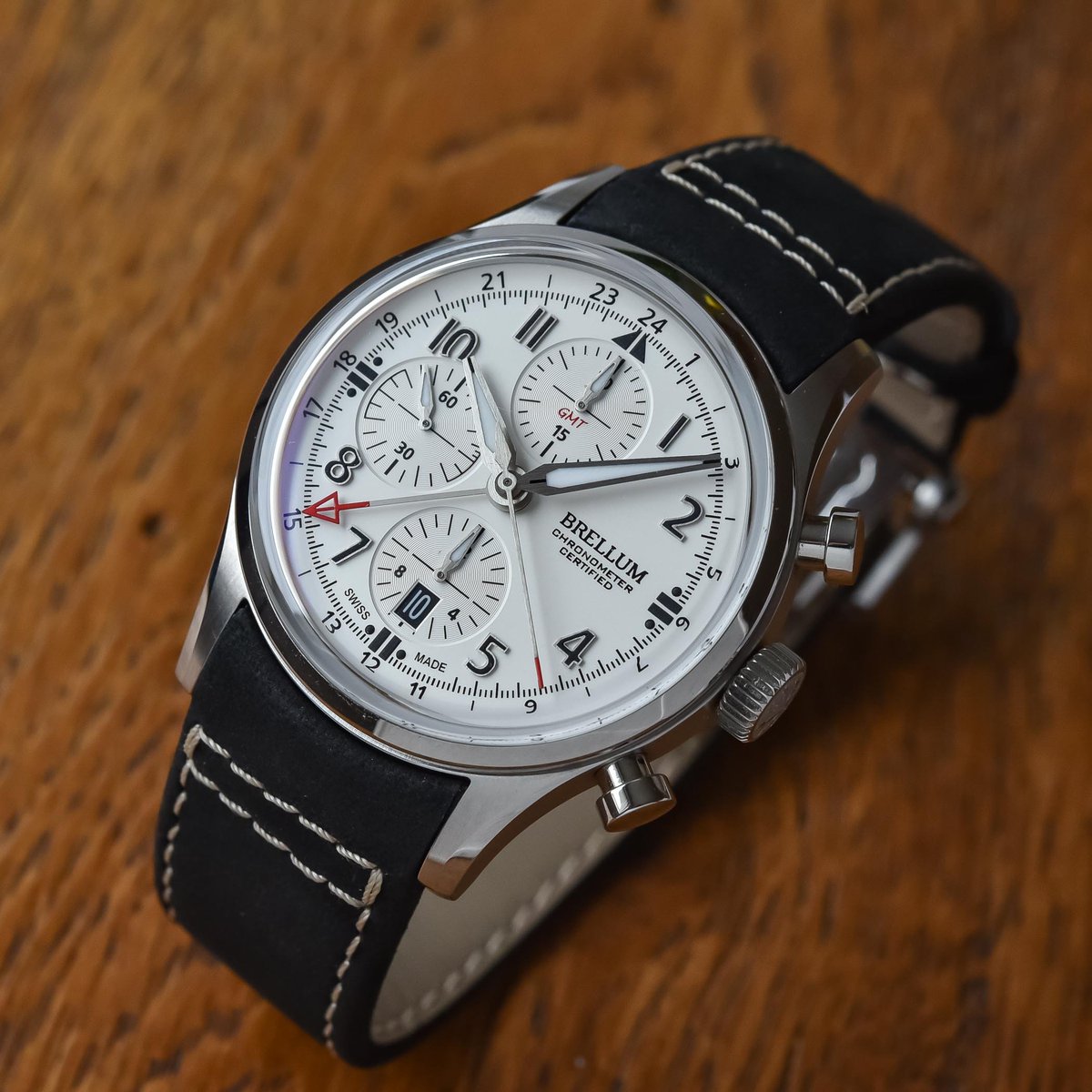 meara72's tweet photo. #watches #brellum #pilot #gmt

The Brellum Pilot GMT line of watches are in my view incredible value. In the 3k range Brellum flies under the radar. You have the benefit of wearing a great watch without the fear of someone mugging you for it. A risk these days. https://t.co/xm5Z7zrmTs