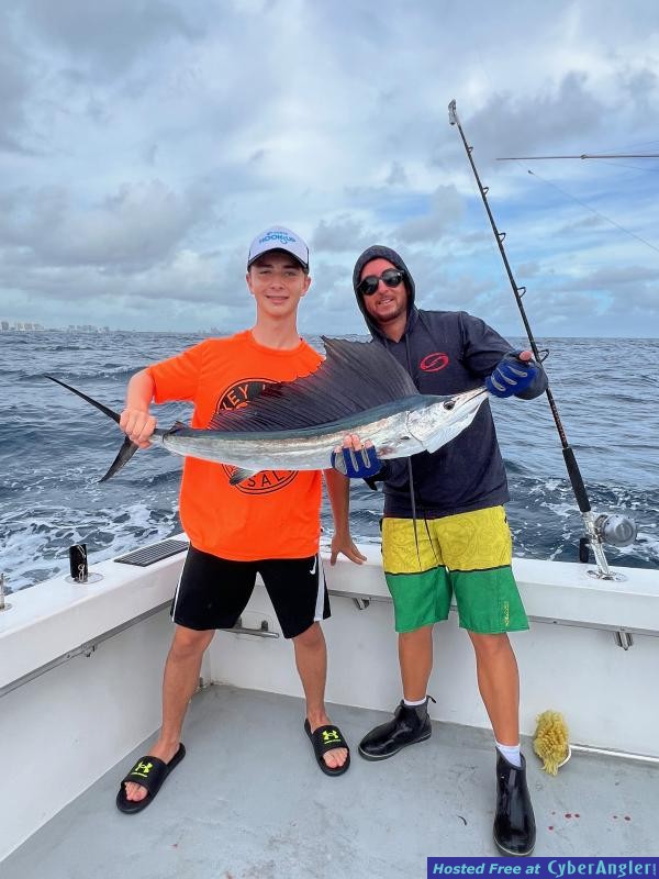 CyberAngler's tweet image. #Fishing #FishingReport #FortLauderdale #Florida Capt. Vinnie Sacks: Windy Weeks In Fort Lauderdale cyberangler.com/fishing-report…