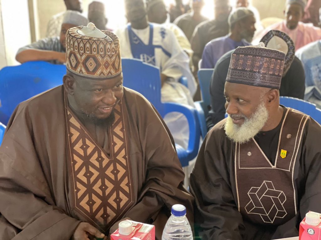 Quranic Walima of 10 Students who completed memorization of Qur’an from @Markaz_IbnMasud . The event was truly special, graced by esteemed dignitaries & renouned Islamic Scholars like @sheikhbalalau , Sheikh @kabir_gombe , Prof @MansurSokoto , Alrm Ahmad Suleiman, among others