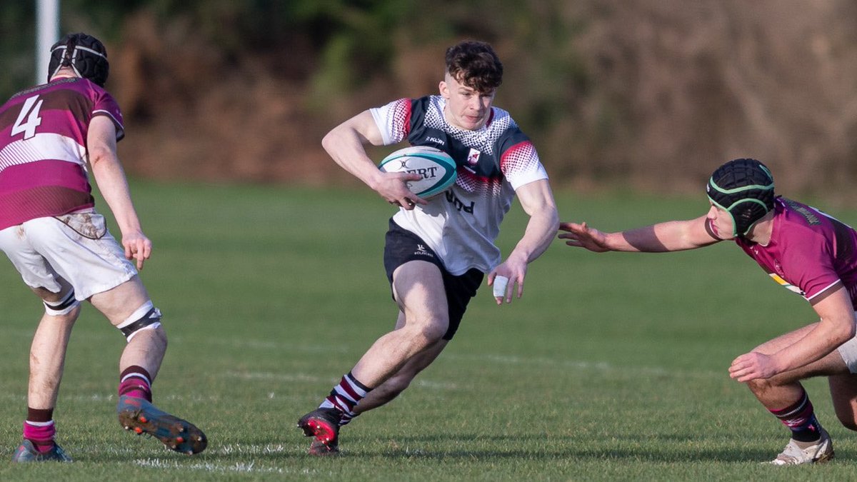 🏉 1st XV 🏉

Match report on yesterday’s 20-19 victory against Royal School Dungannon. Congratulations to the 1st XV who now progress to the last 16 of the @DBSchoolsCup where they face Sullivan Upper School. Photo credit @FrontRowUnion 

larnegrammar.org.uk/News/1st-XV-pr…