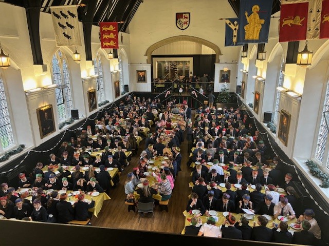 HurstCFood's tweet photo. Well😅1,400 Christmas Lunches, 800 normal lunches, 700 'Takeaway suppers' &amp; a VVVIP dinner for the Principal in 48hrs. 👏 Well done team!! #WeAreHurst @MulcahyDavid @steveiehawkins @IndiesSodexo It has been a true pleasure TJM. Enjoy your break @Hurst_College https://t.co/YbAIQDOx8s