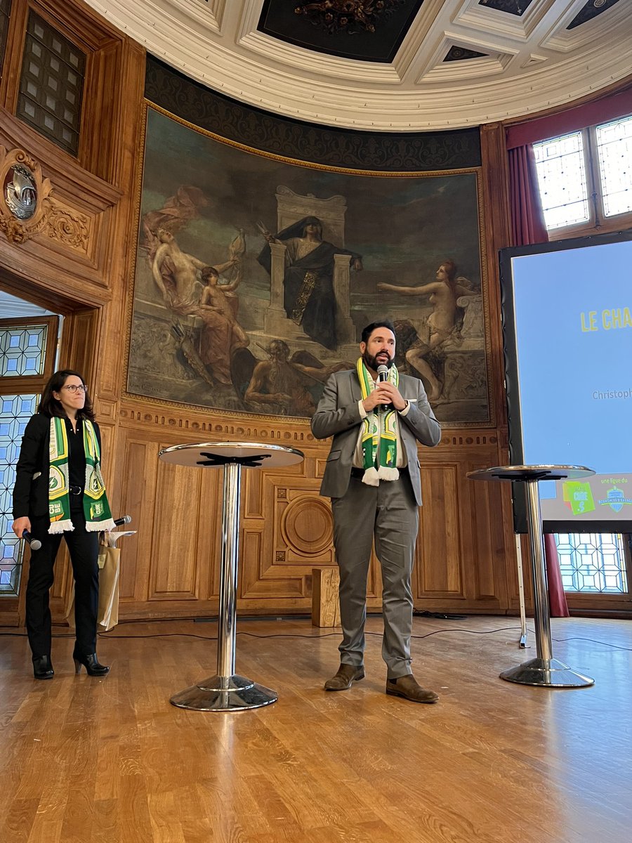 CubeScolaire's tweet photo. ⌚️ Et enfin… le Champion de France de CUBE.S saison 22-23 :
Un grand bravo à l’Ensemble scolaire La Salle Igny à Igny dans le Département de l’Essonne, lauréat du CUBE d'Or de cette saison 5 pour ses économies d’énergie incroyables de 40,64%. Un score jamais obtenu auparavant ✨ https://t.co/pnGAsTfDqB