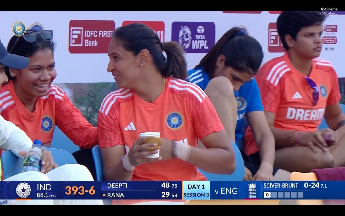 India_2020s's tweet photo. @ICC Captain looks happy by team effort😃 Well played Harmanpreet Kaur, Jemima, Yastika Bhatia, Subha &amp; Deepti. Lauren Bell &amp; Nat Sciver bowled well.  #INDvENG #INDWvsENGW #INDvsENG #harmanpreetkaur #YastikaBhatia https://t.co/X8rFhQNDO0