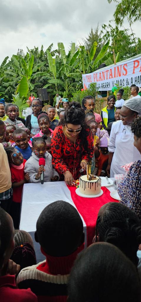 Let's raise a toast to an exceptional woman! Agnes Kagure's birthday is a tribute to her relentless commitment to supporting women, guiding young girls, and advocating for maternal health.
#CelebratingMotherhood 
HBD Agnes Kagure