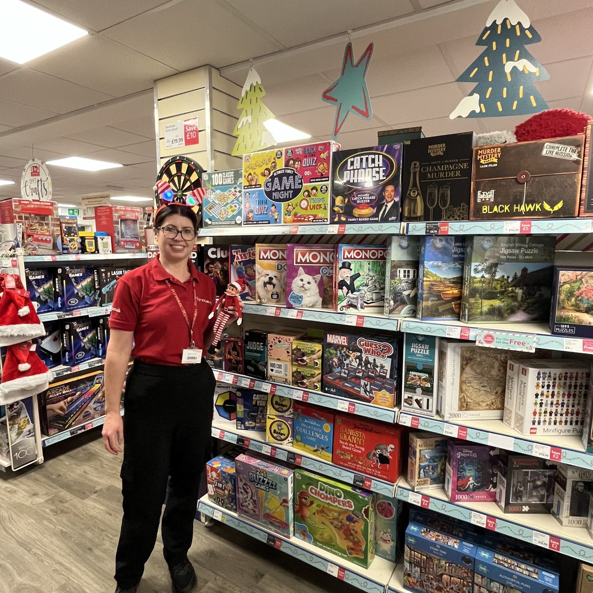 Get your merry self down to <a href="/RymanStationery/">Ryman</a> for some awesome deals on trending Christmas presents! They've got everything you need to wrap those bad boys up too. 🎁