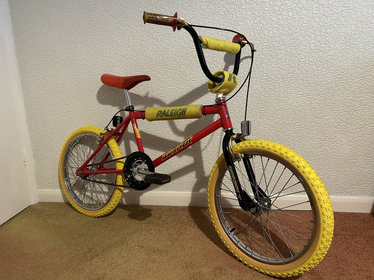 A couple of old school <a href="/RaleighBikes_UK/">Raleigh Bikes UK</a> Burners I finished restoring recently.
Mk1 Red Burner 1983 in superb survivor condition
Mk2 Red Burner 1984 in survivor condition with new tyres and inner brake cables.
It’s a labour of love.
#bike #bikes #bmx #recycle #80s #chasetherainbow