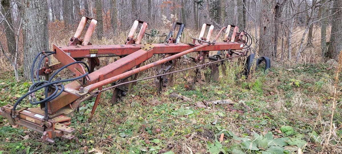 ChrisFischer04's tweet photo. @SeanPMartin91 If you have another tractor with nothing to do.... https://t.co/0ql6FYqnhQ