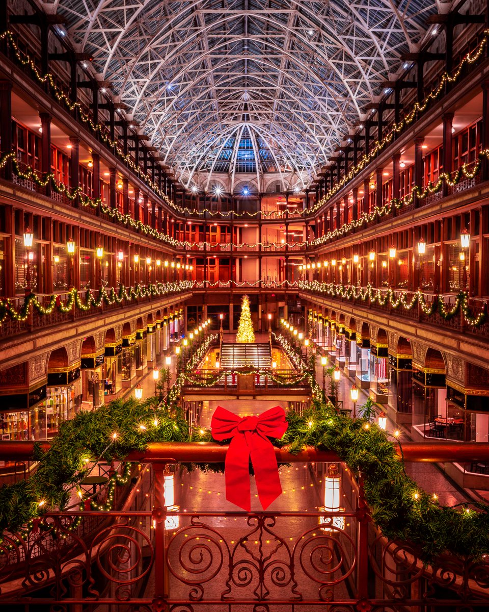 Happy Thursday, Cleveland! The Old Arcade looks magical all dressed up for the holidays ✨🎄

Photo: gabe_leidyphoto on Instagram