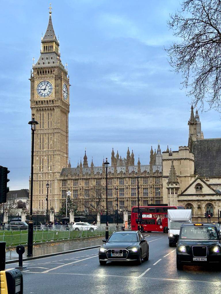 LACA_UK's tweet photo. LACA chair Anita Brown has been named one of Public Sector Catering's ' Most Influential' people for 2023 and is attending the #PSCMI roundtable in Westminster today to discuss the industry's challenges, working together and actions for 2024.
https://t.co/T8Yzty1rV9 https://t.co/ZRNMg7Nb55