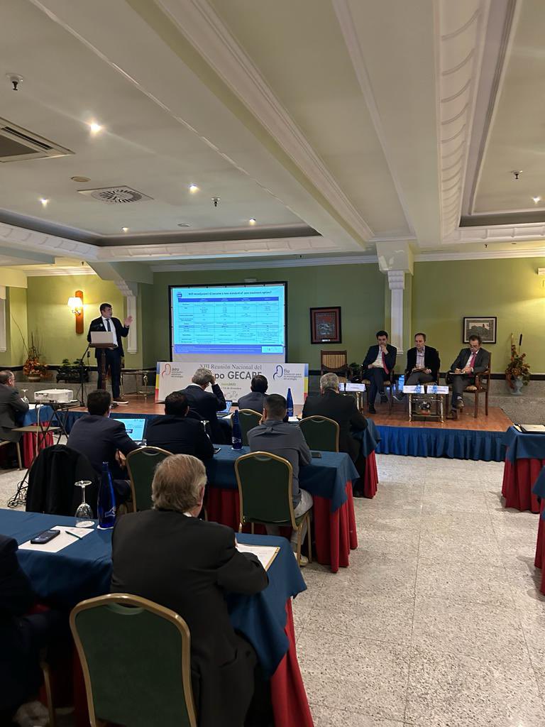 InfoAeu's tweet photo. Un año más la Reunión Nacional del grupo Gecare está siendo un éxito con un programa científico de alto nivel. Seguimos avanzando en el cuidado del paciente uro-oncológico #GECARE #urología #cáncer @GUOaeu https://t.co/Xqc1aO4Ogn