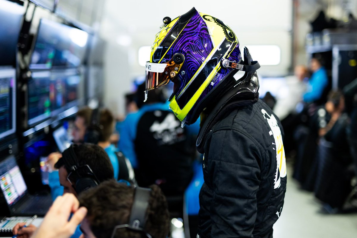 Mick Schumacher tweet media