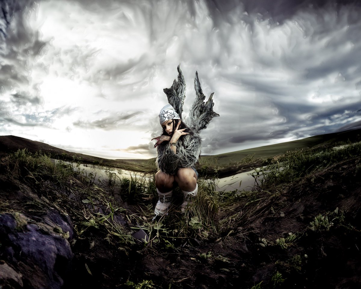 Skull beanies out now on website 
⬇️⬇️
michabilous.online/product/skull-… 

Pics and edited by <a href="/019osmose/">OZ BIG LAB</a> 📸