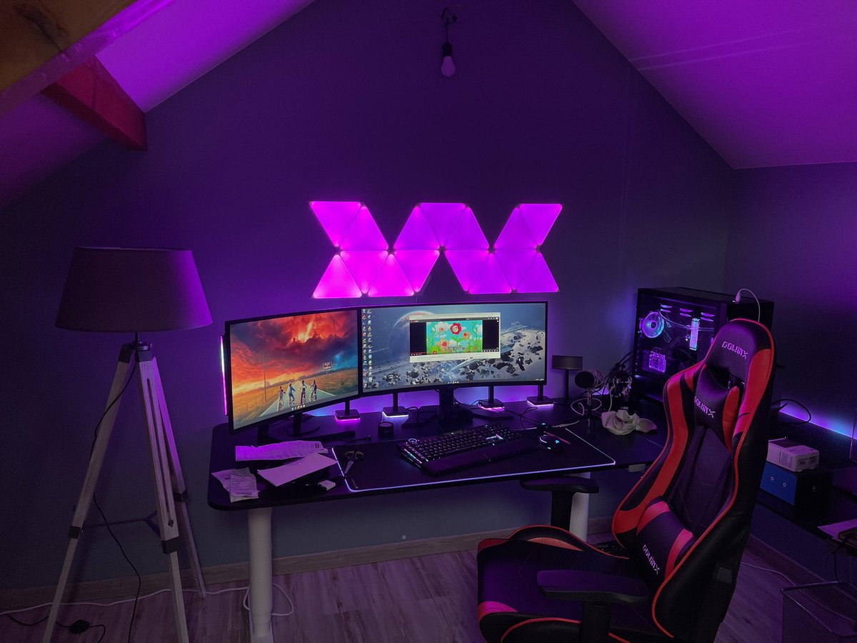 daewen_web's tweet photo. Quand ton immersion est encore meilleure dans les jeux grâce aux @nanoleaf 🥰 https://t.co/L8GqP8e2JM