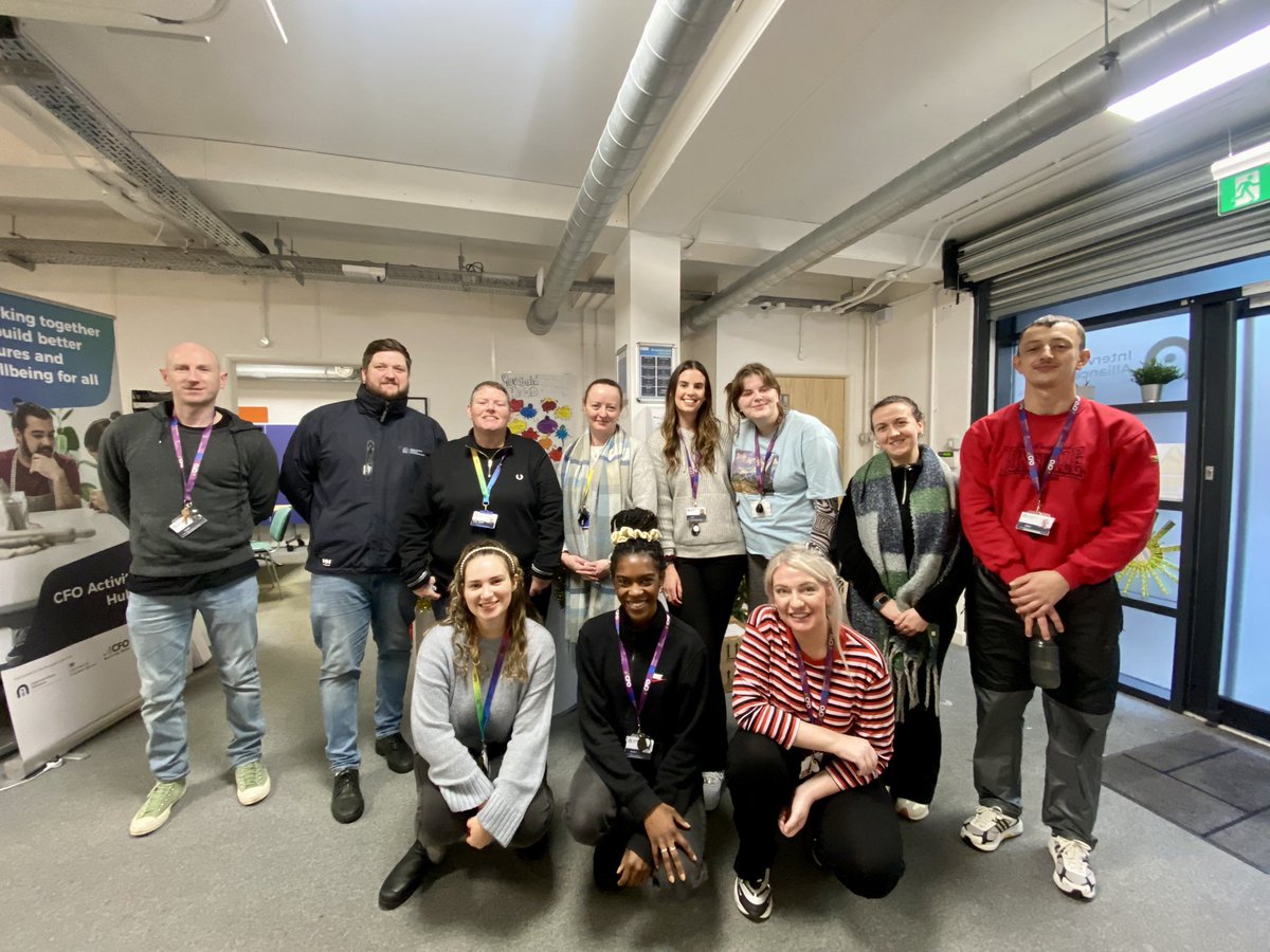 Our #ManchesterCFOActivityHub took the chance to honour and celebrate their participants this morning, by awarding certificates for personal growth and creative powerhouses 💪 🏅

A huge well done to our fantastic Manchester team for organising such a special event✨