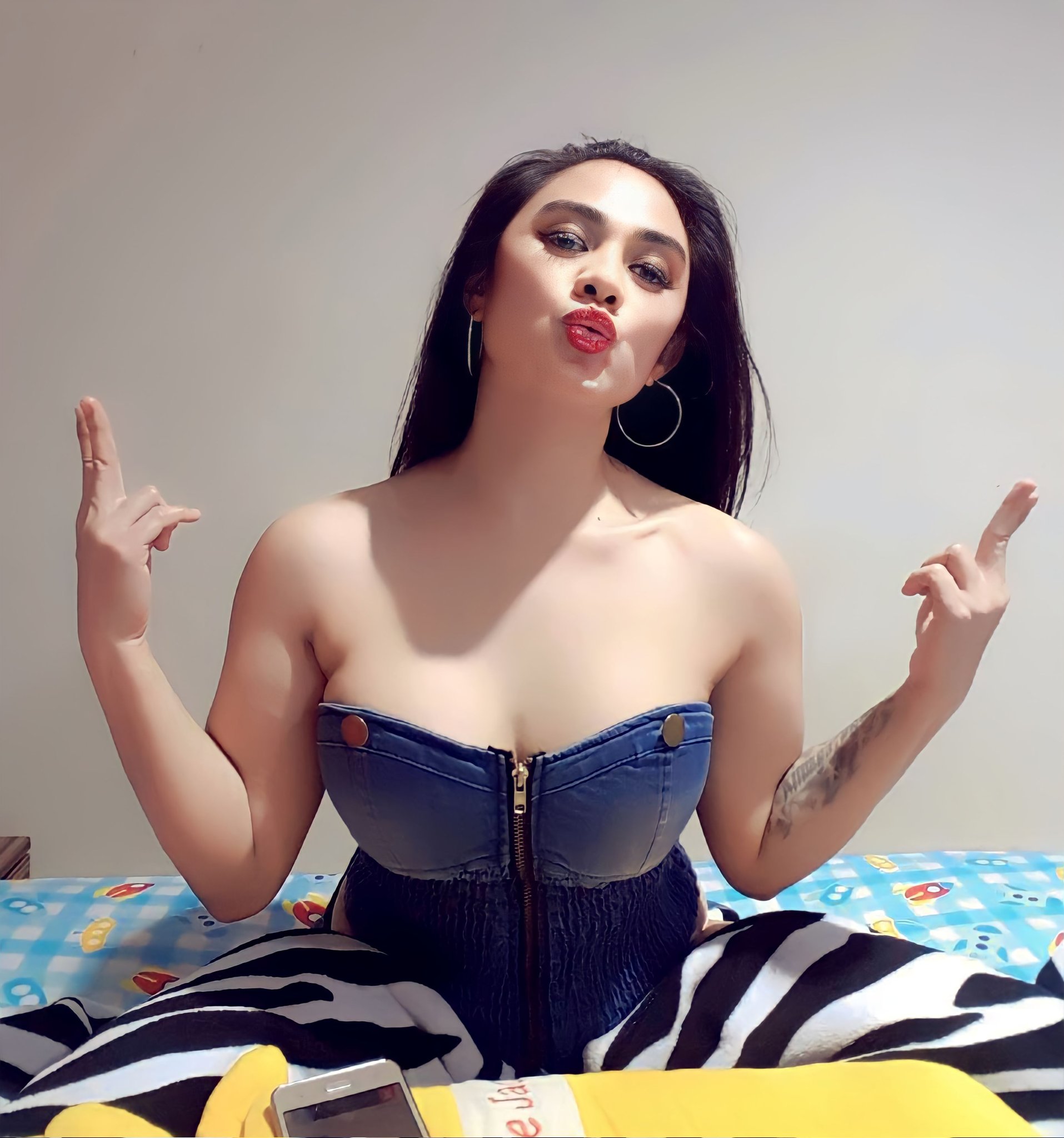 Kimaya Agatha on X: t.coCuNZvmDMFI t.cogHUd1sdkp2  X