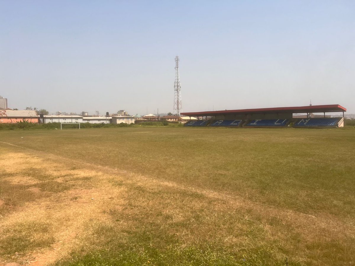 AdeyemiFC_'s tweet photo. The venue for the game.

Olúbàdàn Stadium niwon pe'bi.

#ABIADE
#IFCLeagueQualifiers2023 https://t.co/d0wBVJpdAW