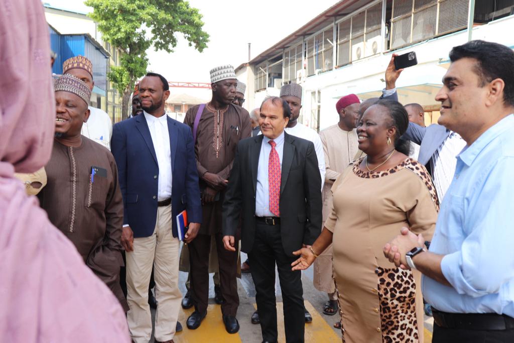 ARC_ESM's tweet image. Day 2 of the Annual Supply Chain Summit organized by @ARC_ESM in collaboration with @NPSCMP has kicked off with a facility tour at @JawaPharma14. This immersive experience provides states with firsthand insights into the capacities of the local pharma collaborators. 

#ASCS23