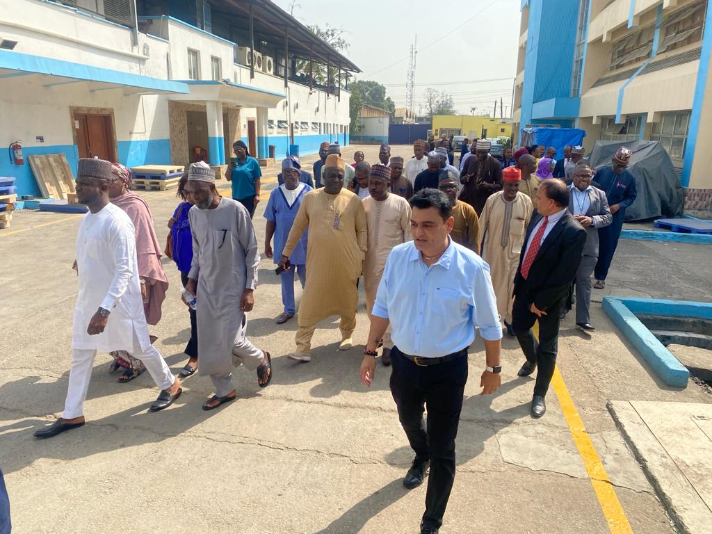 ARC_ESM's tweet image. Day 2 of the Annual Supply Chain Summit organized by @ARC_ESM in collaboration with @NPSCMP has kicked off with a facility tour at @JawaPharma14. This immersive experience provides states with firsthand insights into the capacities of the local pharma collaborators. 

#ASCS23