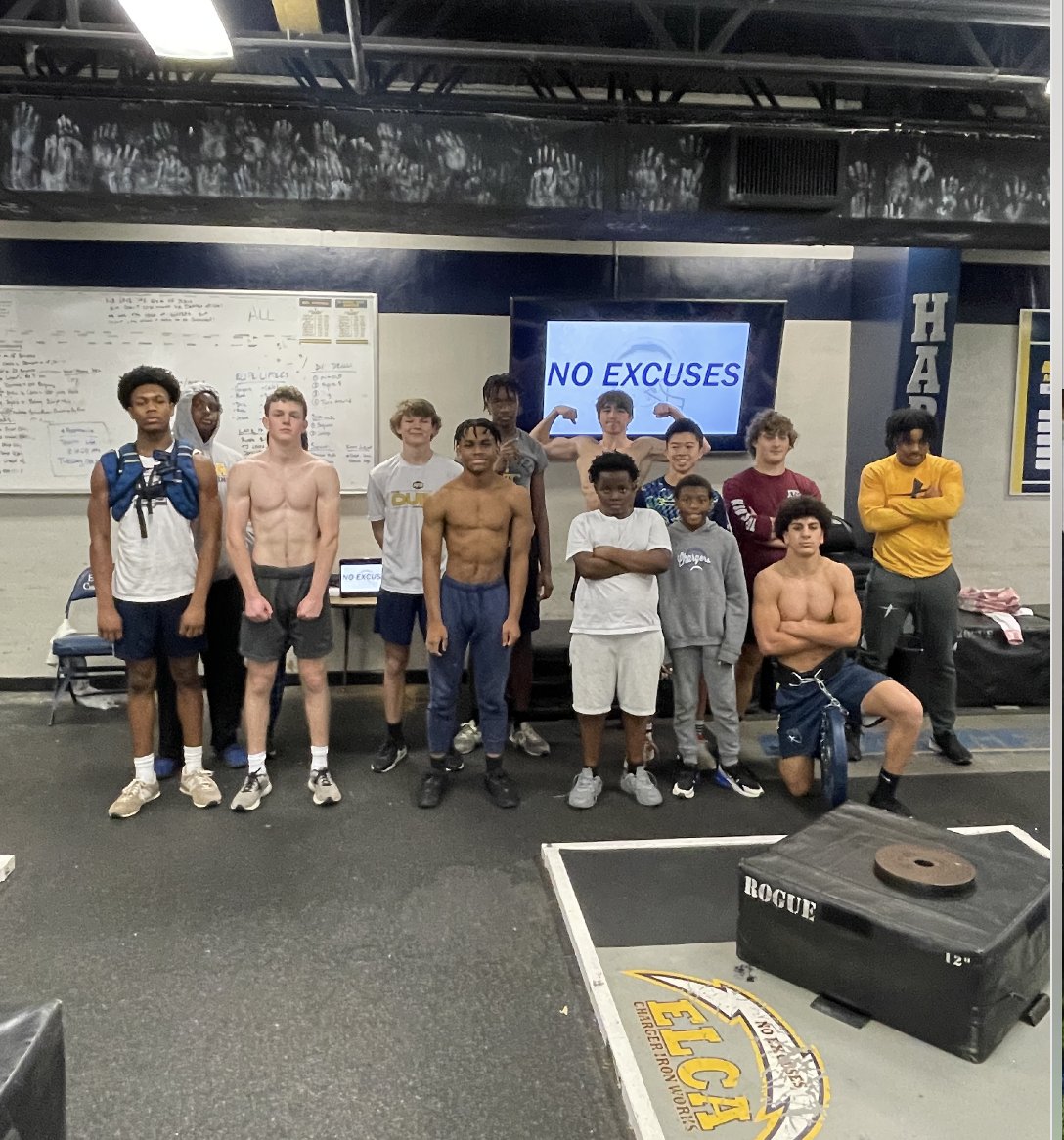 ELCAFootball's tweet photo. UNCOMMON group of young men find a way to get better at 6:00AM  even on a half day of school! 
#NoExcuses #ELCA #WORK https://t.co/Xb15QJG4OE