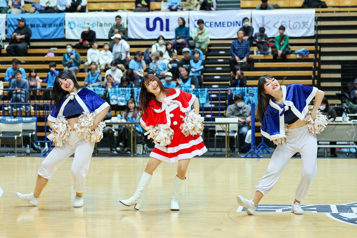 アースフレンズ東京Z専属チアリーダー Zgirls