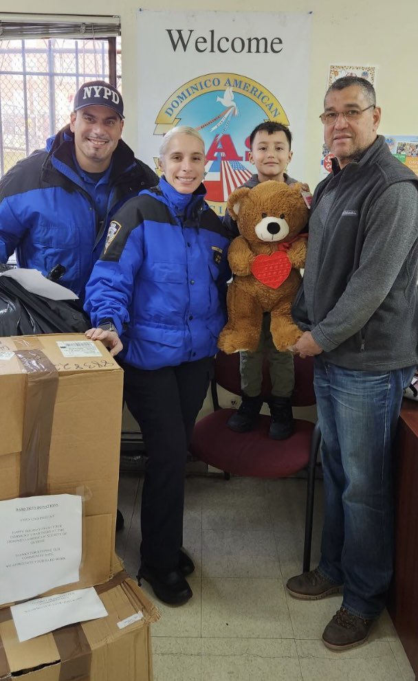 NYPD 52nd Precinct tweet media